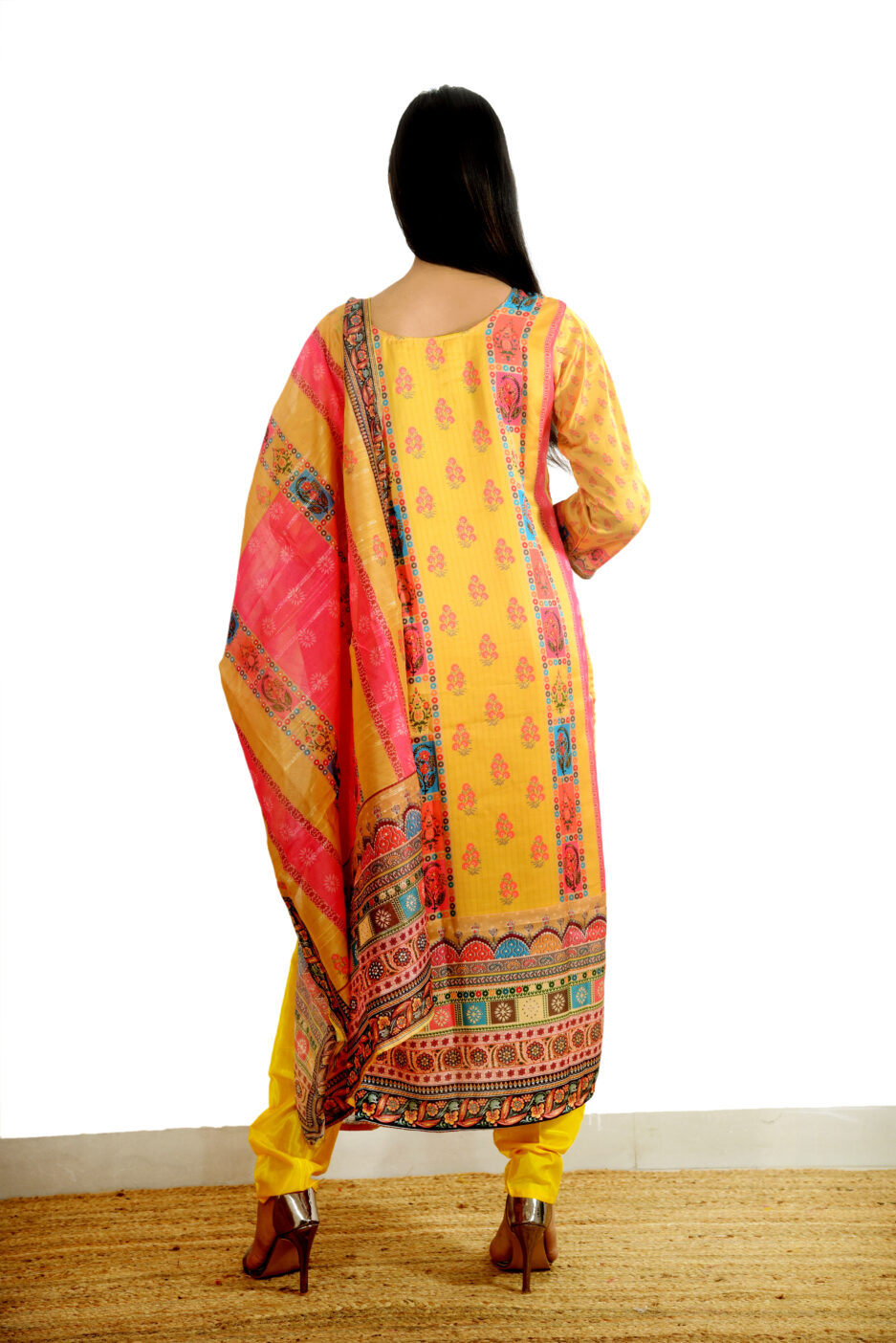 Ethnic kurti with dupatta